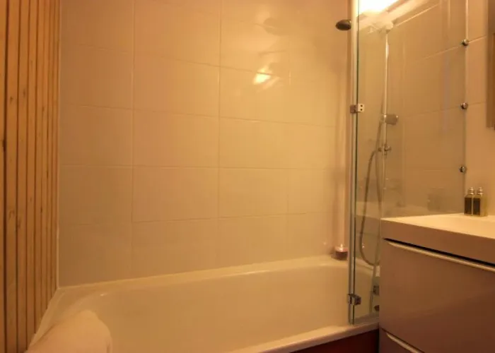 Lauzieres - Joli 2 Pieces Pour 4 Personnes Quartier Soleil Mae-7613 Apartman